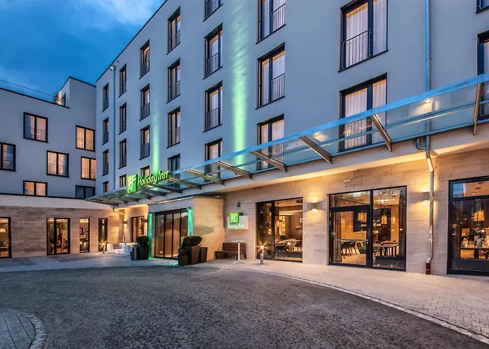 - East, An Ihg Hotel 4*
