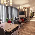 - East, An Ihg