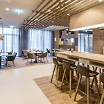 Hotel - East, An Ihg 4*