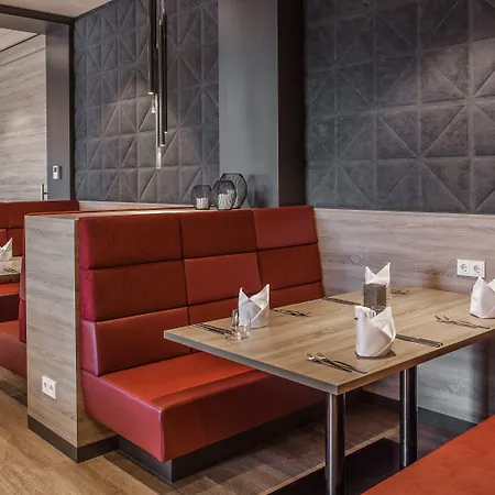 Hotell - East, An Ihg 4*