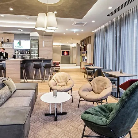 Hotel - East, An Ihg 4*