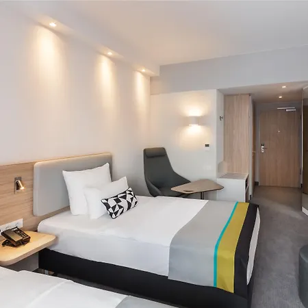 - East, An Ihg 4* Münih