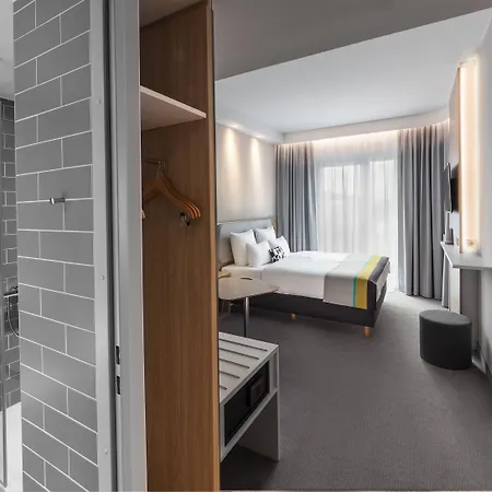 Otel - East, An Ihg Münih