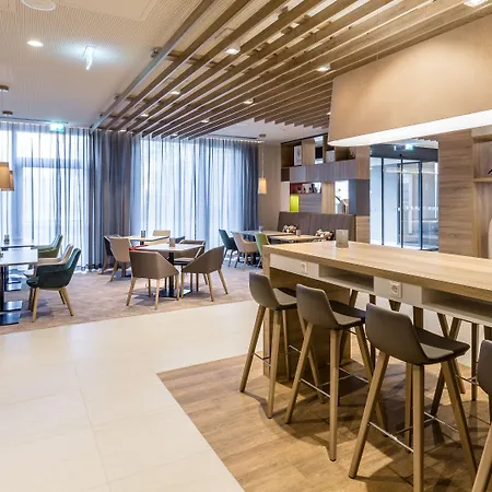 Otel - East, An Ihg 4*