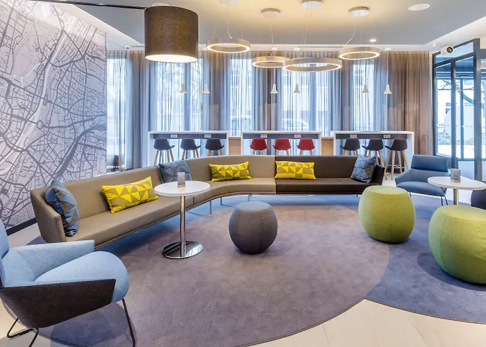 - East, An Ihg Otel 4*