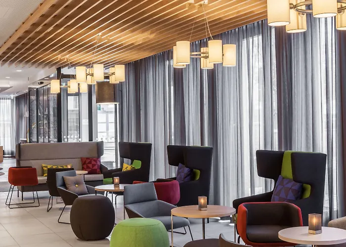 - East, An Ihg Otel