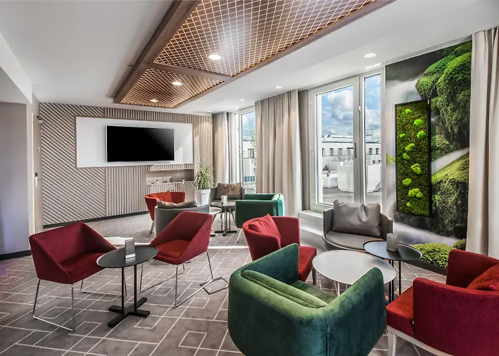 Otel - East, An Ihg