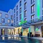 Hotel - East, An Ihg